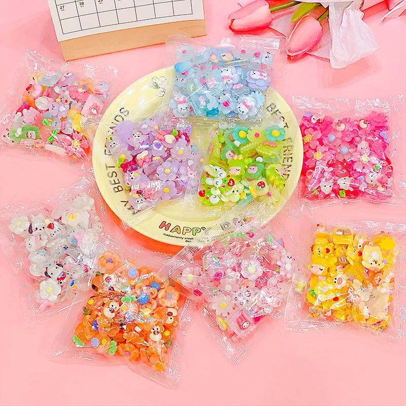 20/50Pcs Mixed Sanrio Series Resin Charms Accessories for Diy Phone Case Hair Clip Material Children Toy Jewelry Accessories