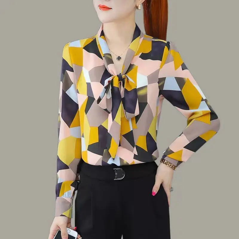 Women\'s Clothing Contrasting Colors Geometric Printed Blouse Spring Autumn Long Sleeve Scarf Collar Commute Button Bow Shirt New