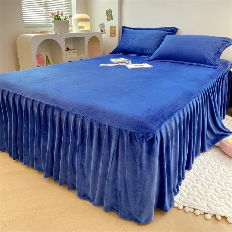 Winter Plush Double Bed Sheet Couple Bed Mattresses Cover with Skirt Soft Velvet 2 People Lace Bed Linens Warm No Pillowcase