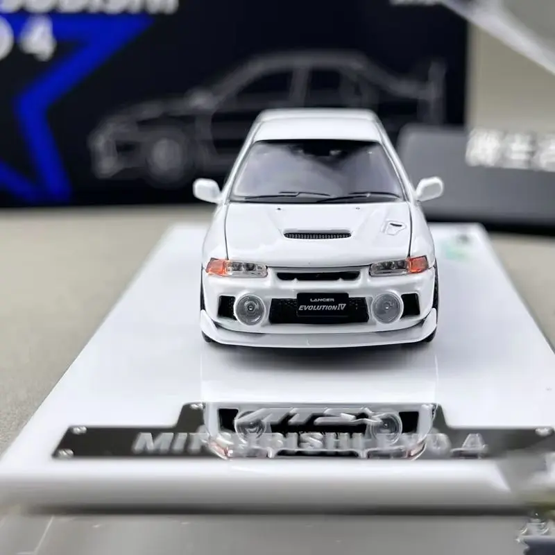 جديد في المخزون Ats 1:64 ميتسوبيشي إيفو Gen.4 سيارة مصنوعة من خليط معدني مصغرة دييكاست محدودة ميتسوبيشي الحلي ألعاب مخصصة للأطفال عيد الميلاد