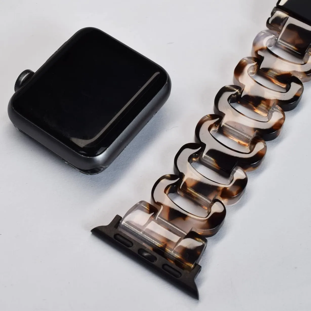 Replacement Resin Tortoise Shell Lines Watch Strap Bracelet for Apple Watch Series 5/4/3/2/1 42mm 44mm 38 & 40mm Leopard Print