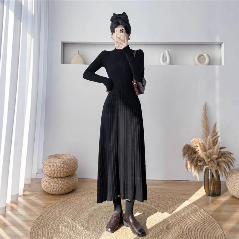 

Black Half Turtleneck Knitted Dress Women, New Autumn And Winter Hepburn Style French High Waist Base Sweater Dress