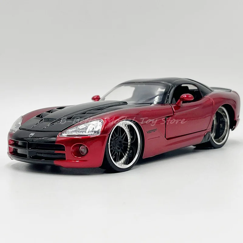 1:24 Diecast Metal Car Model Toy 2008 Dodge Viper SRT 10 Miniature Replica For Collection