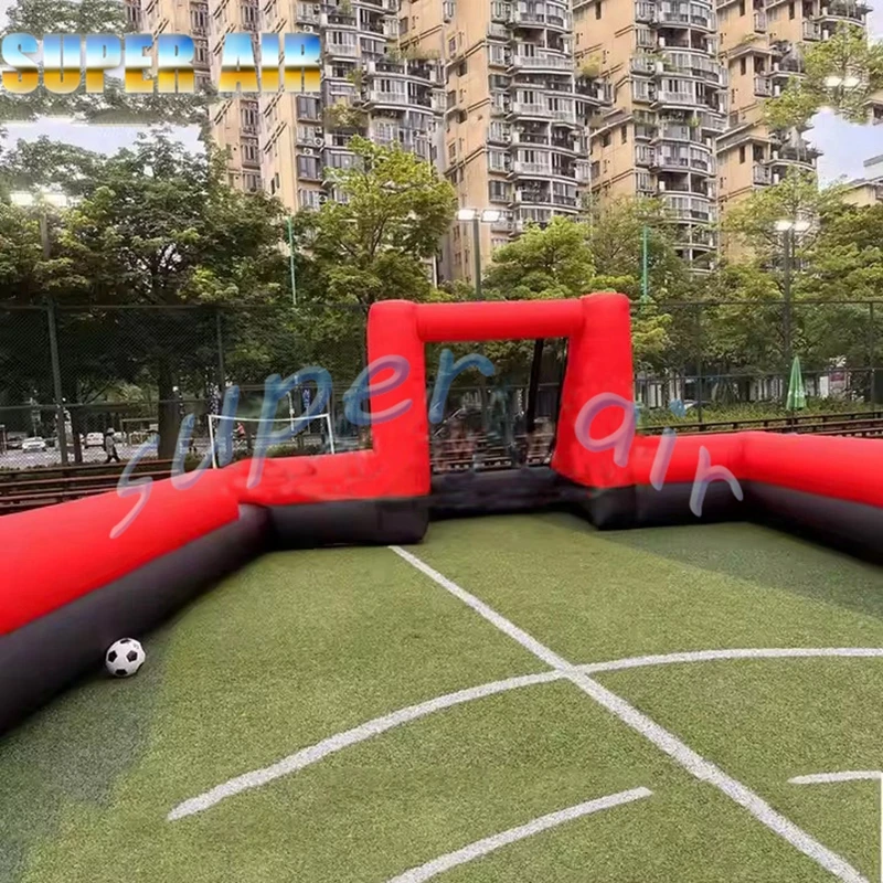 Komercyjny park rozrywki dla dzieci czerwony ogromny nadmuchiwany boisko do piłki nożnej na sprzedaż