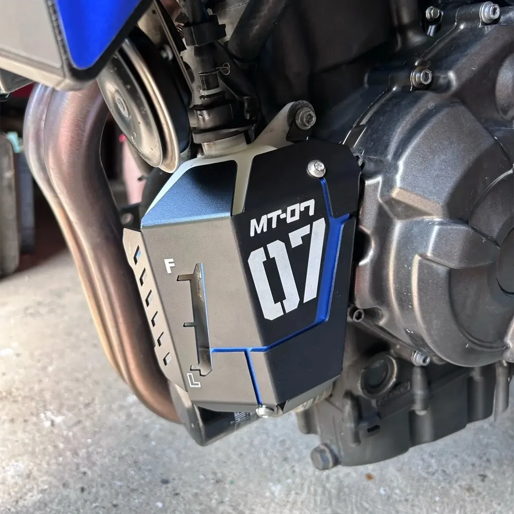 

Для Yamaha MT-07 FZ-07 MT FZ 07 2014-2025 2024 2023 MT07 FZ07 Резервный бак радиатора, охлаждающей жидкости, защитная крышка