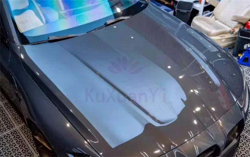 

CLS style dry carbon fiber engine hood for M3 M4 G82 G83 body kit factory direct sales of high-quality
