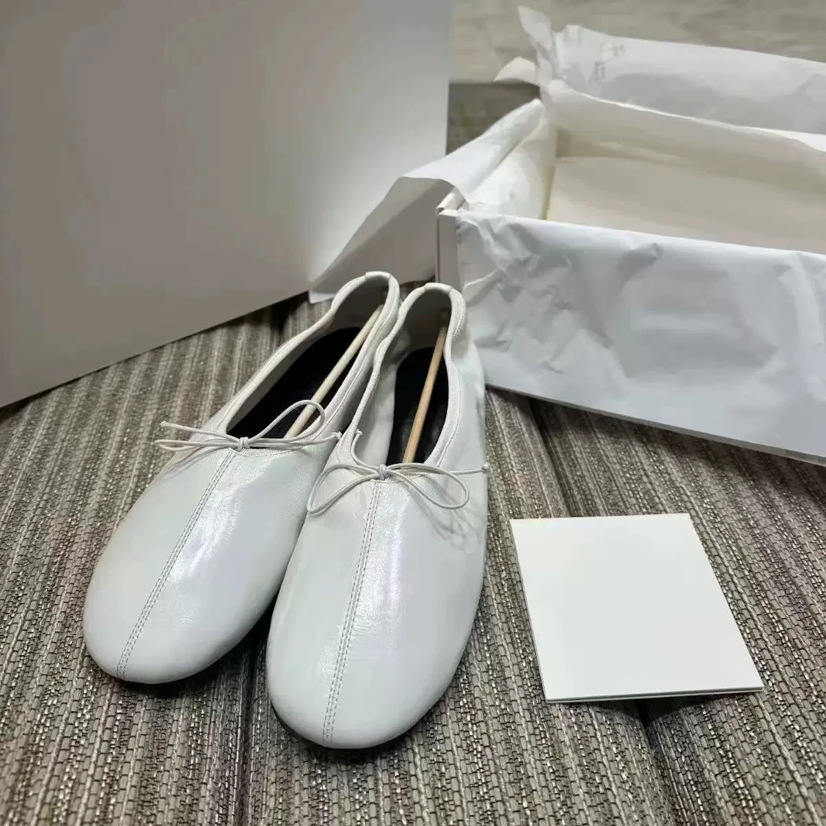nuove-scarpe-basse-da-donna-per-primavera-e-autunno-colore-unito-antiscivolo-scarpe-casual-da-esterno-punta-tonda-scarpe-eleganti-da-ufficio-per-signore-morbide