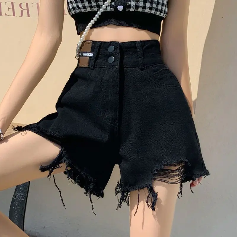 Fashion Zipper Button Pockets Hole Tassel Denim Shorts Female Clothing 2024 Summer New Loose Young Style High Waist Shorts