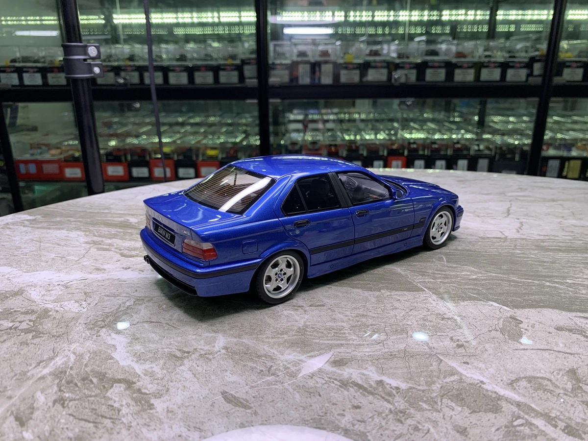 オットブルーレジンカーモデル、ギフトコレクション、1:18、e36、m3、1995、ot1082