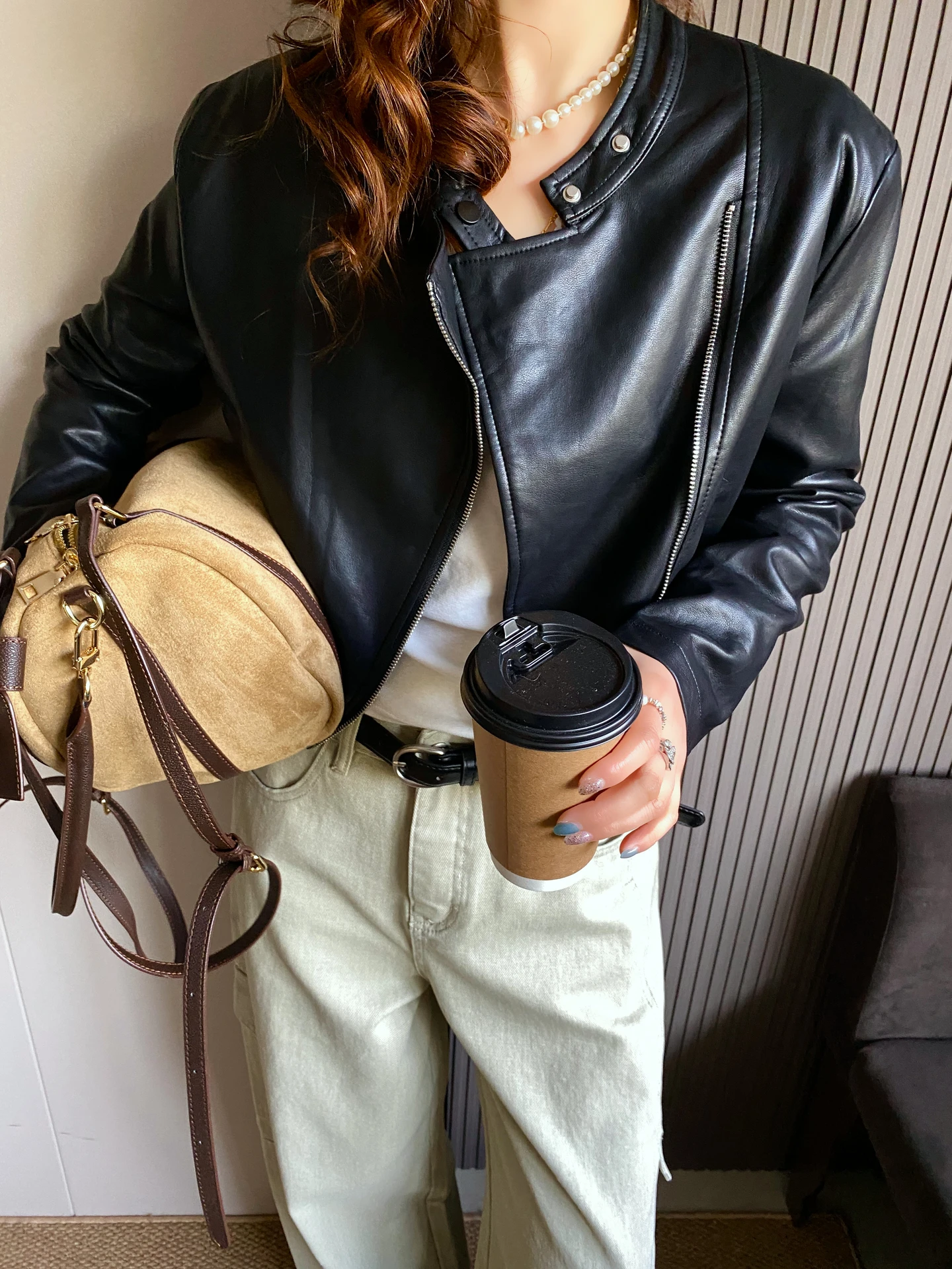 Retro Schwarze PU-Leder Bikerjacke für Damen, Locker Geschnittener Mantel, Straßenstil, Wärmend, Tägliche Kleidung, Frühling 2026 Neuerscheinung