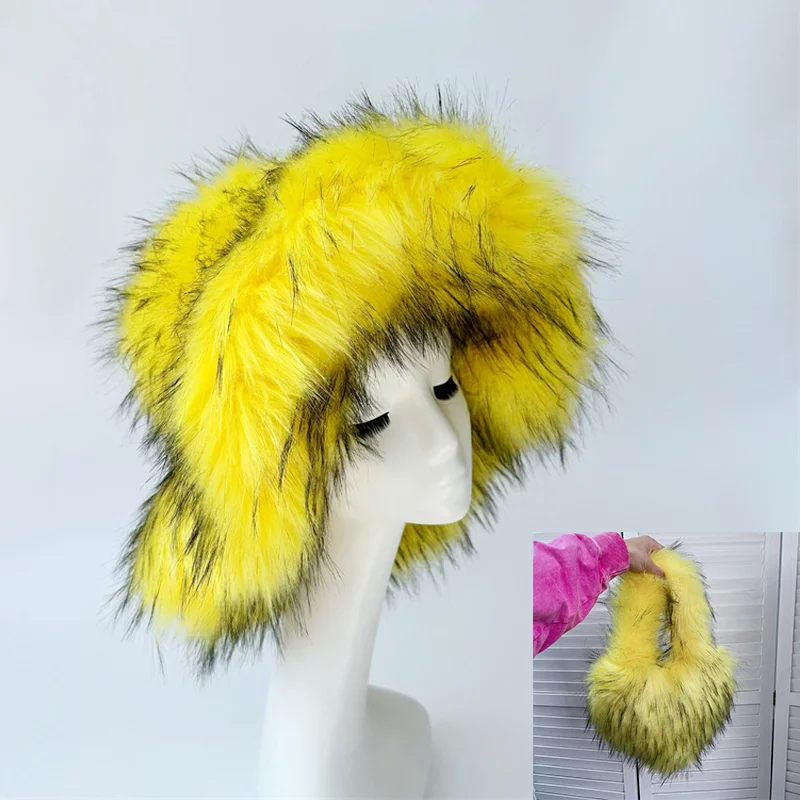 New Yellow Fur Hat Small Crossbody Love Bag Winter Warm and Thickened Imitation Raccoon Fur Women\'s Hat Fur Set