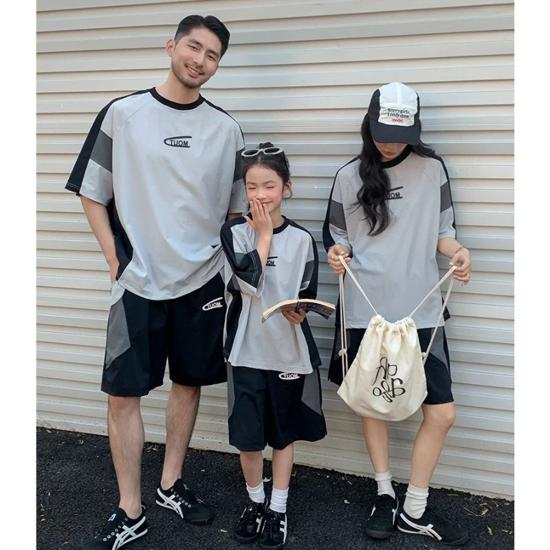 Summer American Vintage Color Block T-shirt Family Matching 3P Oversized Short Sleeve Sportswear for Mom Dad Kids Casual Outfits