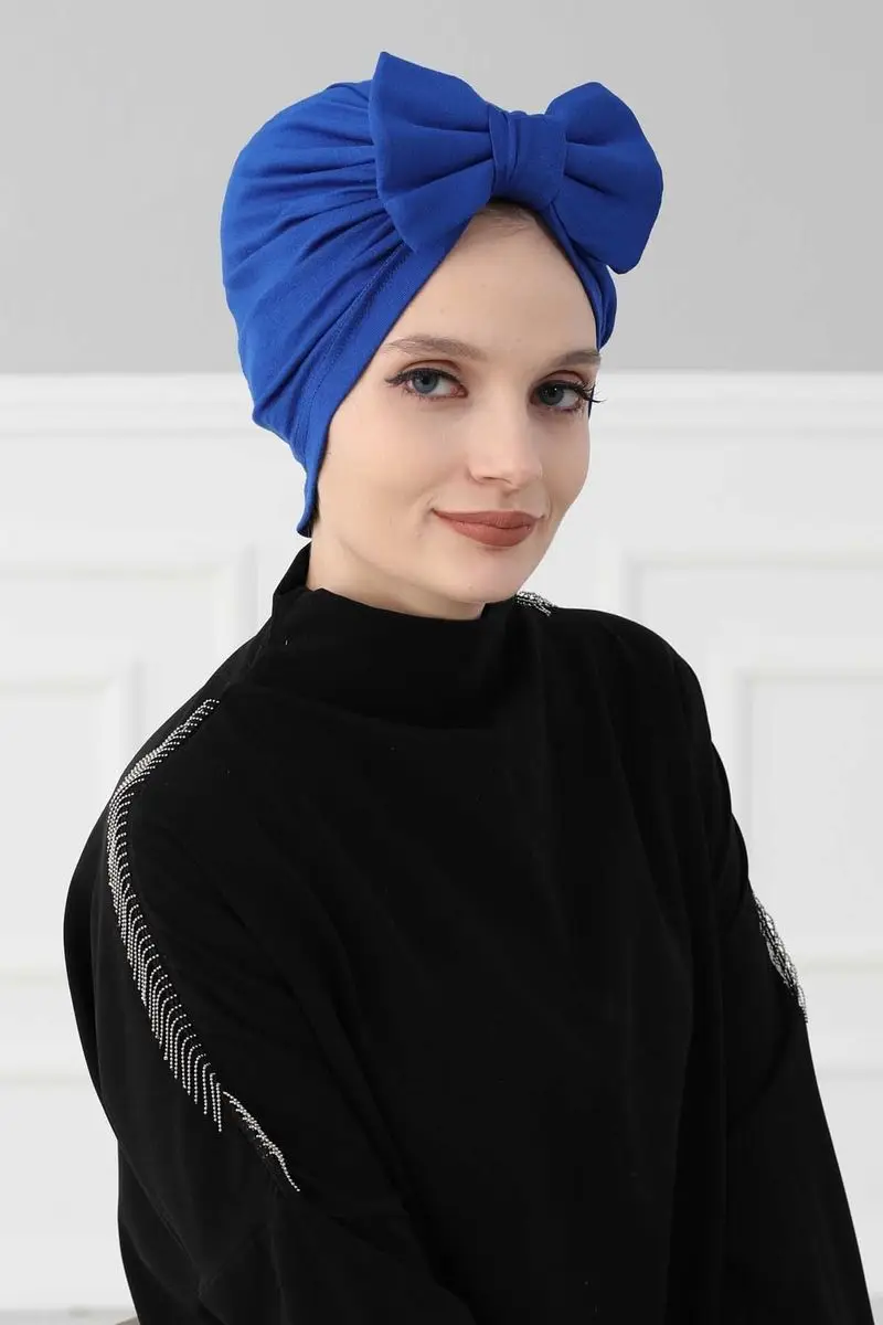 Motyl czesane kości Saks niebieski