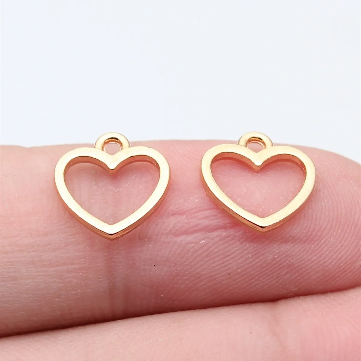 WYSIWYG 40pcs 12x11mm Antique Silver Color Hollow Heart Charms Pendant For DIY Jewelry Making Handmade Jewelry Craft Findings