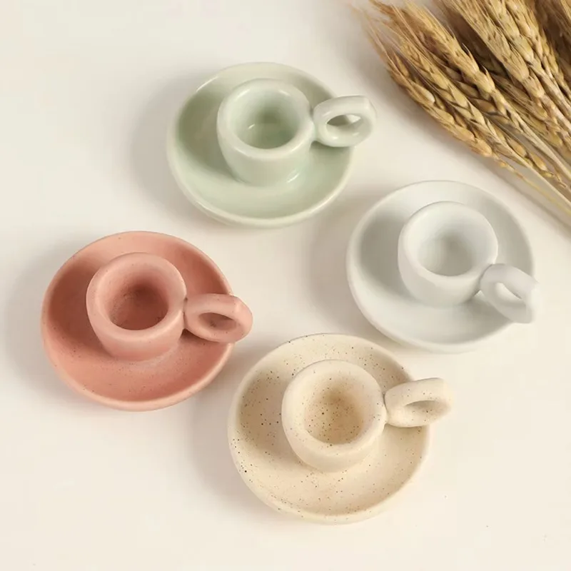 Small Fresh Ceramic Candle Holder, Home Atmosphere Candle Holder, Homestay Living Room Dining Table Decoration Ornament