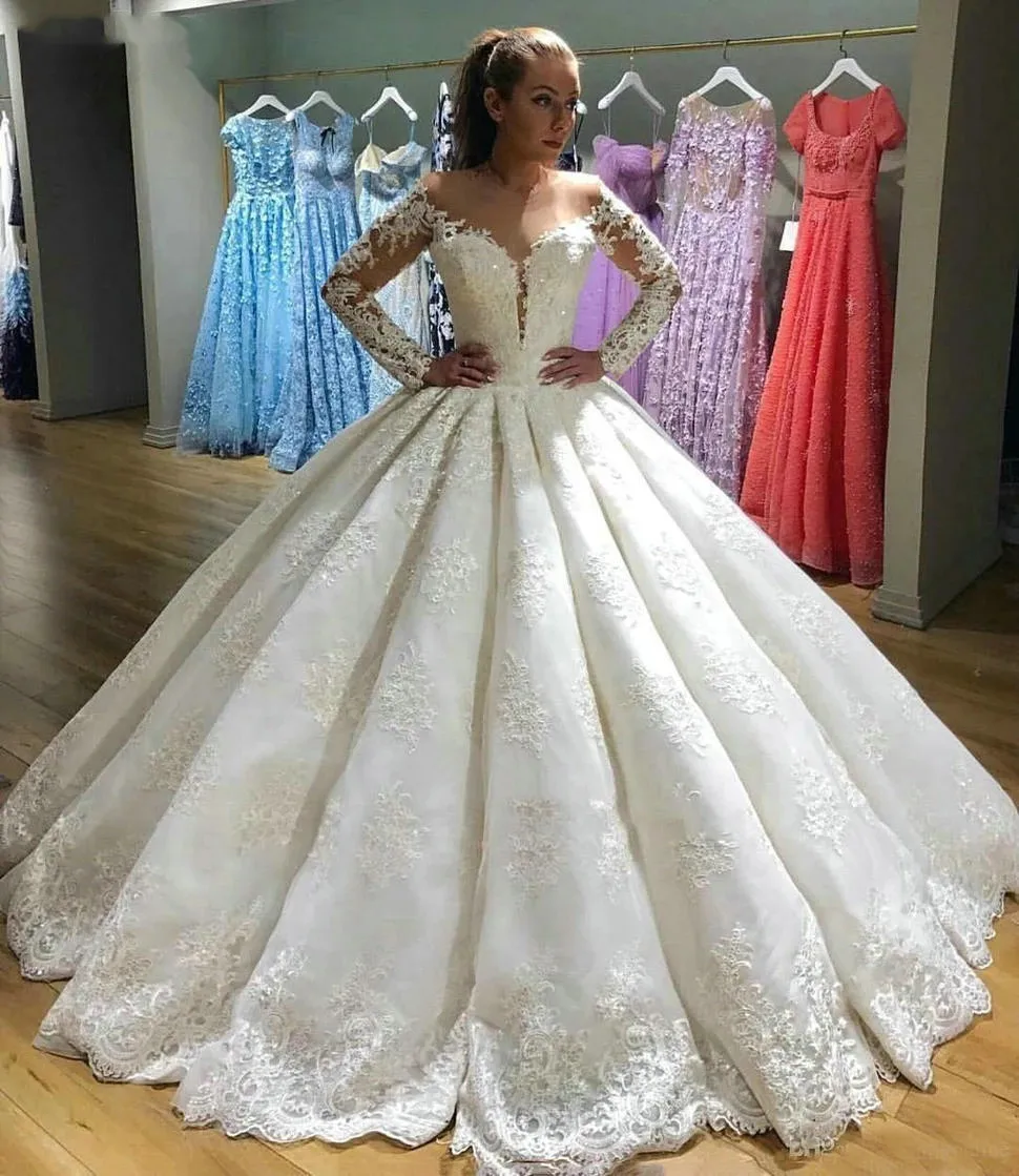 Luxury Ball Gown Wedding Dress Long Sleeve Customized Lace Applique Bridal Dresses Floor Length Puffy Princess Wedding Gowns New