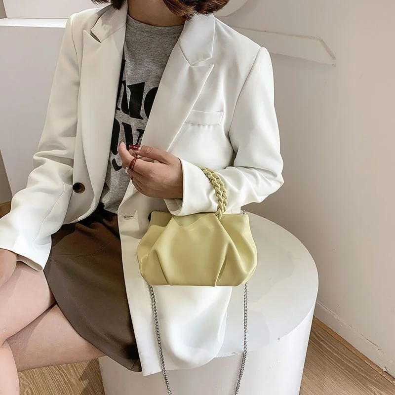 Cloud Bag Women's 2023 Summer New Fashion Chain One Shoulder Crossbody Bag Pleated Bag Versatile Texture Handbag