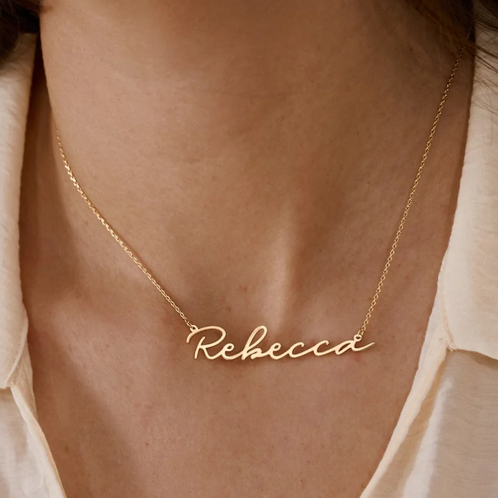 Customized Exquisite Name Necklace for Women Personalized Nameplate Jewelry Fashion Letter Pendant Gift