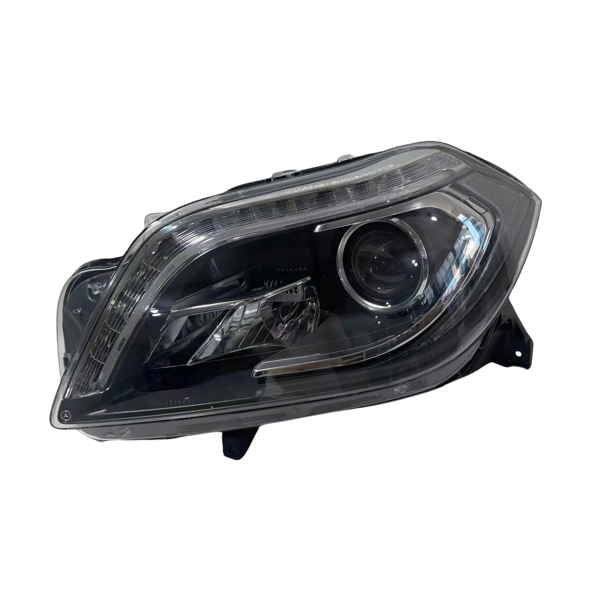 

Suitable for Mercedes-Benz W166 GL300 GL350 GL450 GL550 GL63 original remanufactured headlight A1668207361/A1668207461