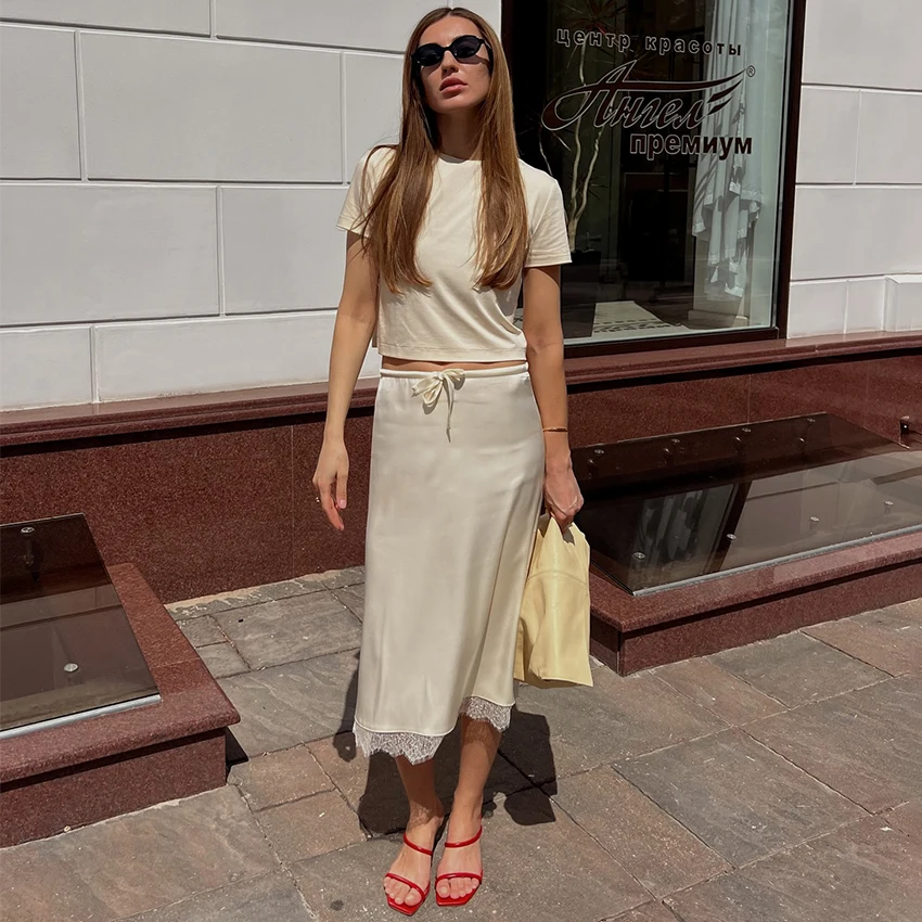 

Атласная юбка миди с кружевом, женская, абрикосовая, в уличном стиле, прямая, длинная, летняя, повседневная, на шнуровке