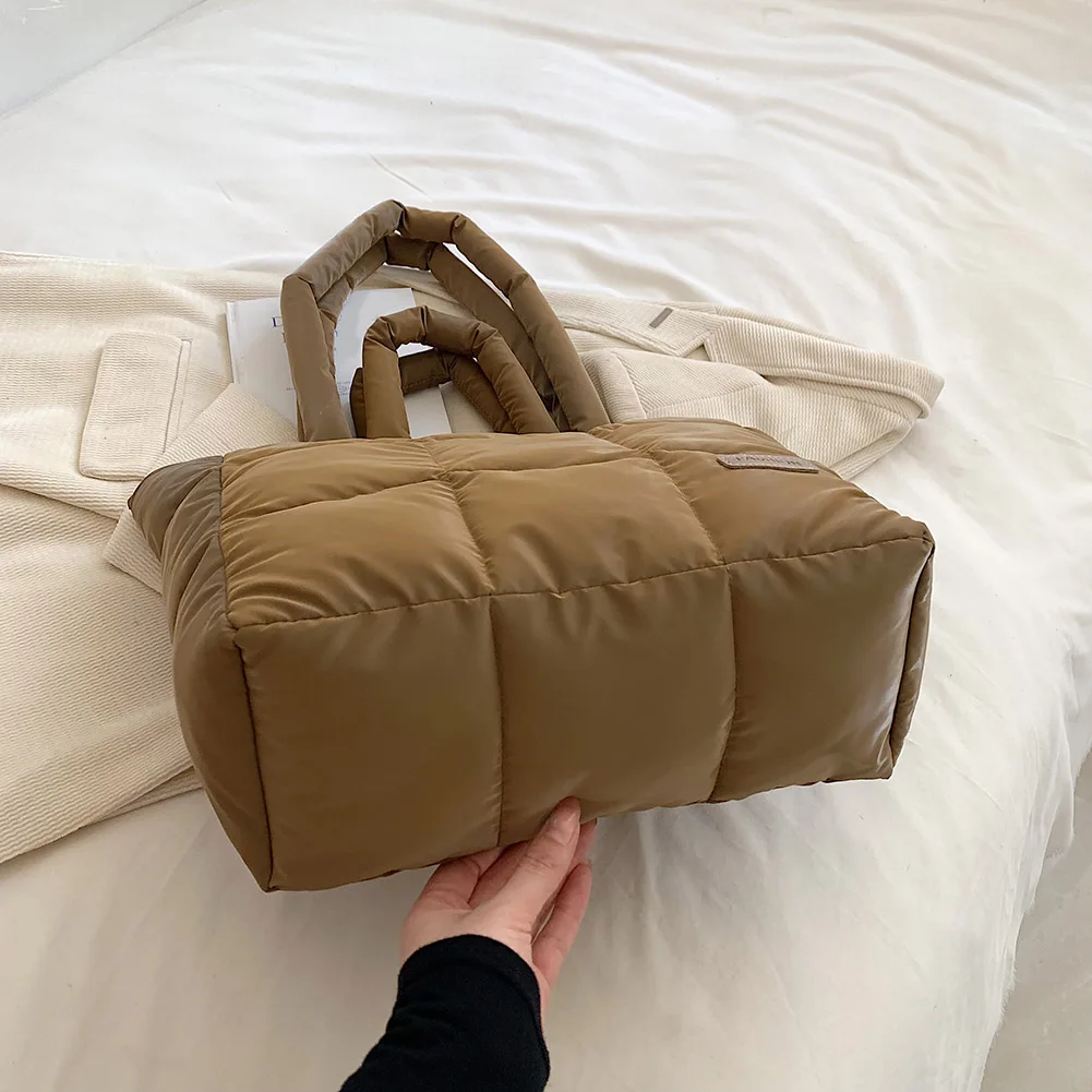 

Женская пышная сумка с ручкой сверху, однотонная стеганая сумка в клетку, большая вместительная модная осенне-зимняя женская сумка