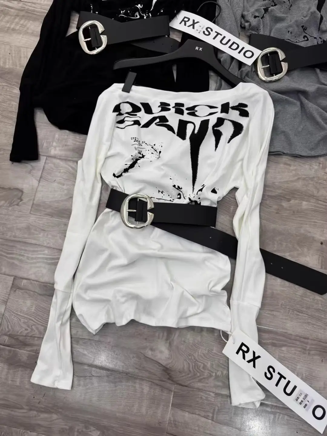 

Korean Style Long Sleeve Printed Base Shirt Women's Fashionable Spicy Y2K Inner Wear Design Shoulder Length T-Shirt