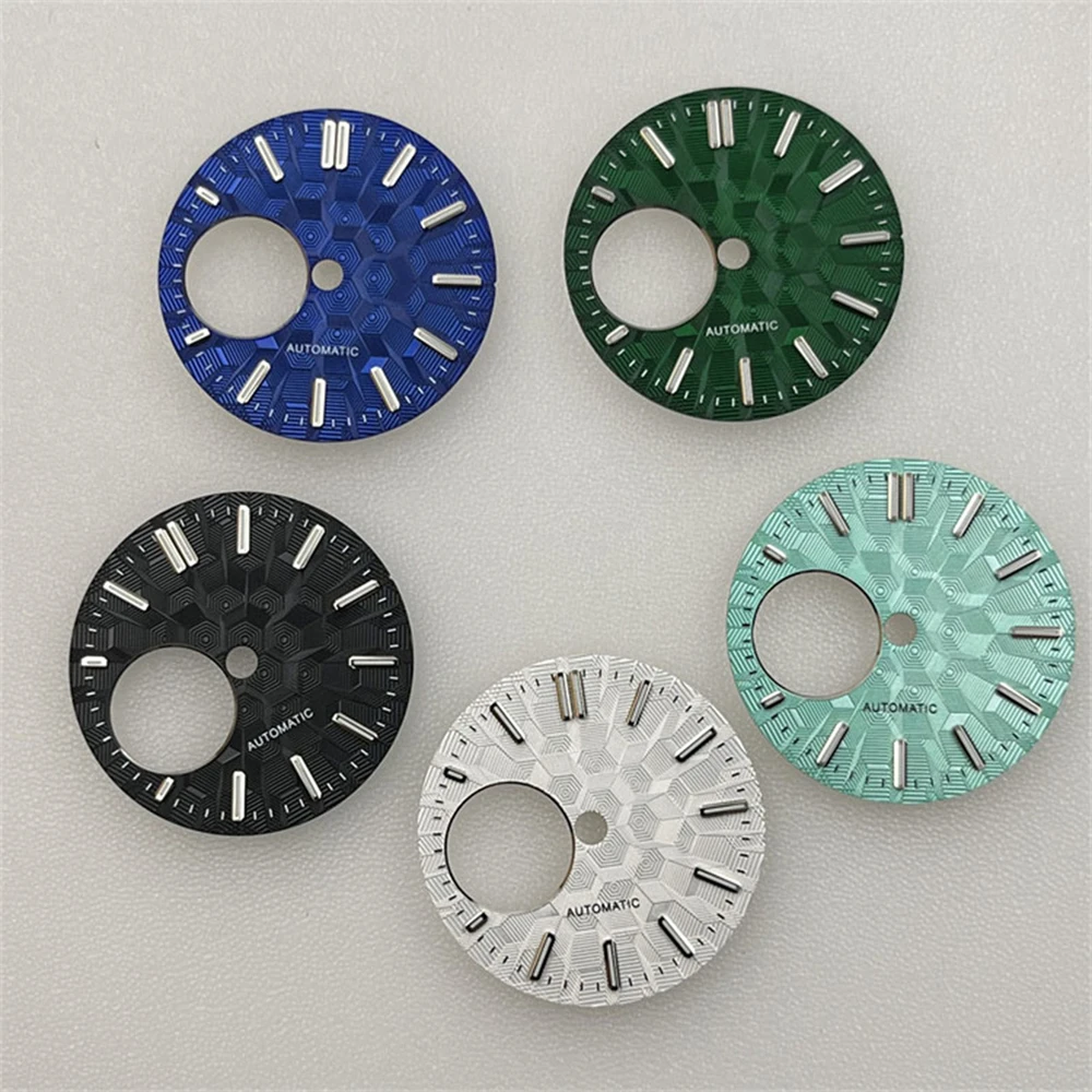 28.5MM Green Luminous Mechanical Watch Dial Modify Accessories for NH34/NH38 Movement Replacement Round Hole Dial Feet at 3/3.8