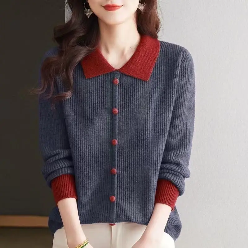 2025 primavera nuevo estilo suelto de moda de punto solapa Otoño Invierno Top Base suéter de punto