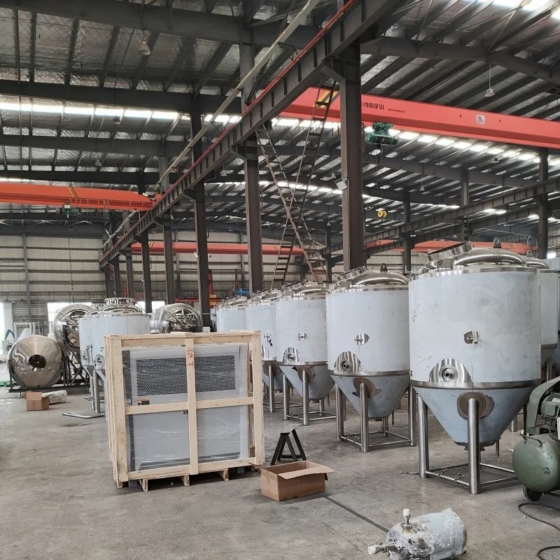 Stainless steel 304 material 100-5000L capacity beer brewer with PLC pump, pressure vessel and motor core components