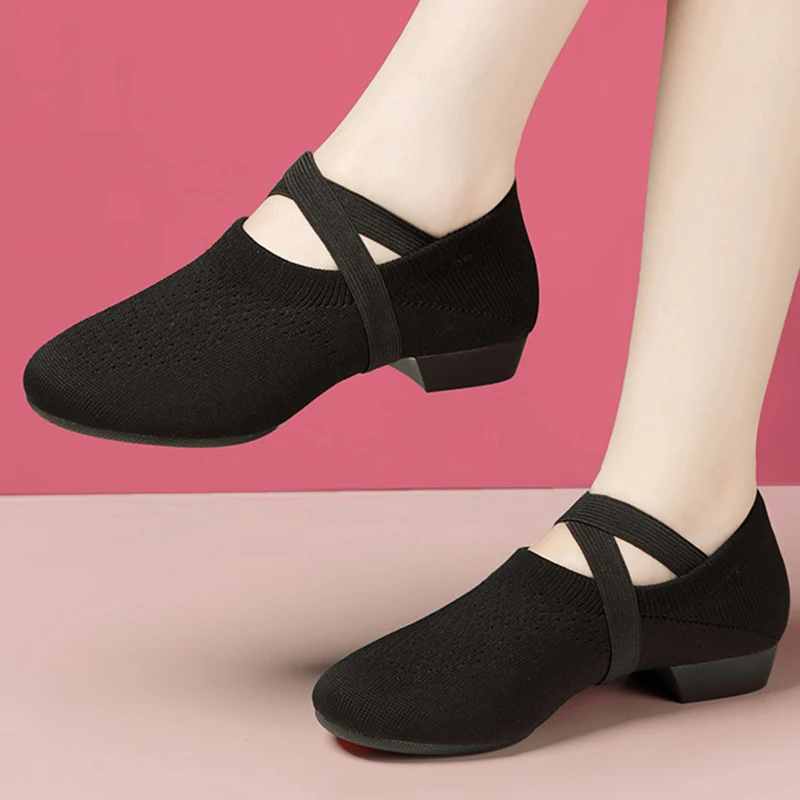 Professional Camel Black Adult Ballet Modern Latin Jazziness Dance tacchi bassi suola morbida scarpe a rete lavorate a maglia traspiranti all'ingrosso