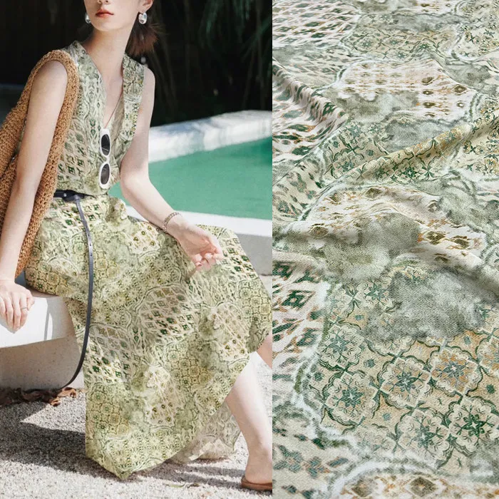 Light Green Vintage Botanical Print Silk Stretch Crepe De Chine Fabric Mulberry Silk Material for Dresses 140cm wide blouse