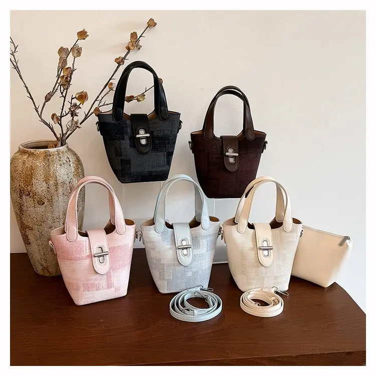 

Stylish Ladies Messenger Bag And Best Unique Diaper Bags For Women Elegant Leather Fashionable Tote