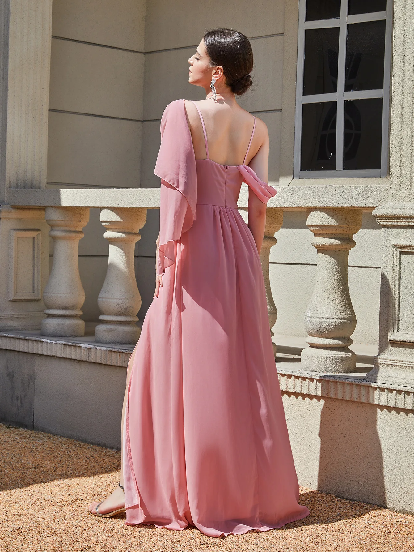 Women's long pink bridesmaid dress 2024 diagonal strap collar high slit vest soft backless evening dress ball dress