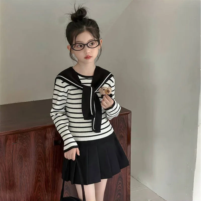 

2025 School Girls Korean Sets Autumn Children Girls 3D Bear Striped Shawl Sweater Teenager Girls Pleated Skirt Kids Girls Outfit