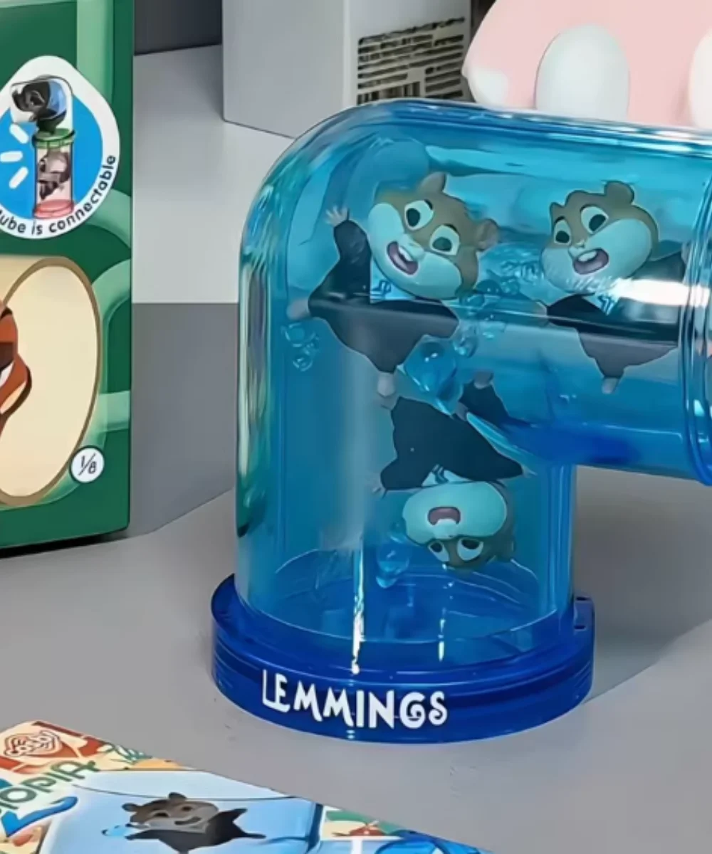 

Original Hot Toys Zootopia 2 Blind Box Cosbi Collection Decoration Action Figure Anime Mystery Box Ornament Toys Gifts For Kids