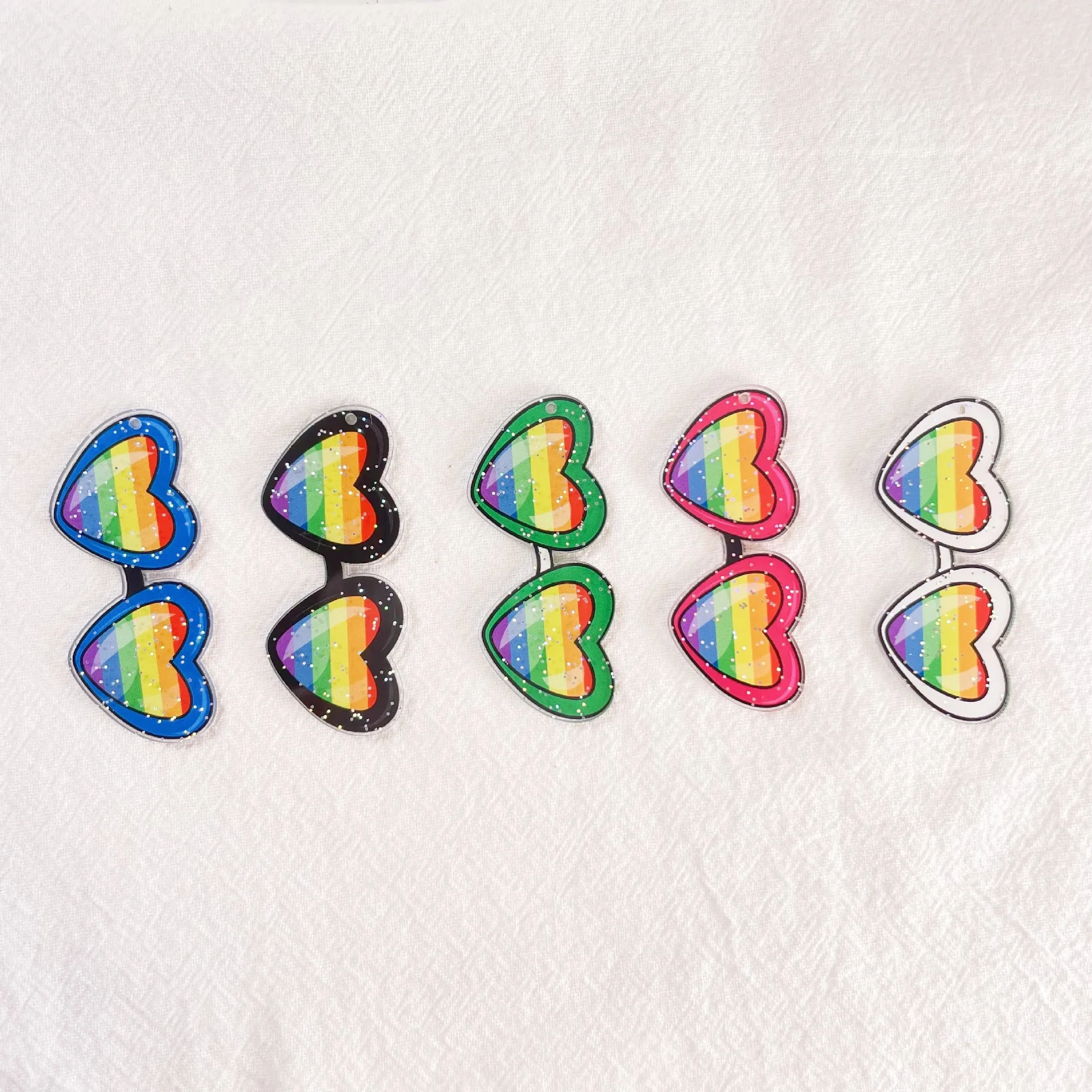 Summer Style LGBT Glasses Acrylic Charm Epoxy Love Rainbow Beach Charms Pendant for DIY Jewelry Making Accessories 10PCS