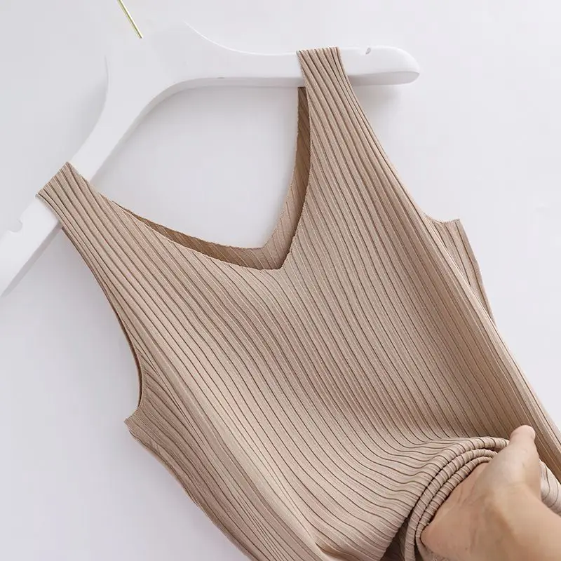 

Female Clothing Koreon Summer Sleeveless Knitted Vest Women New V-Neck Khaki Bottoming Tees Slim Fashion Casual Solid Tank Tops