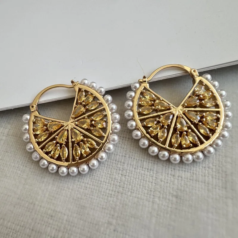 

VKVVA Autumn Winter Fruit Series Hollow Hoop Earrings, Shiny Rhinestone Inlaid Lemon Flower Sweet Fashion Ear Jewelry for Women