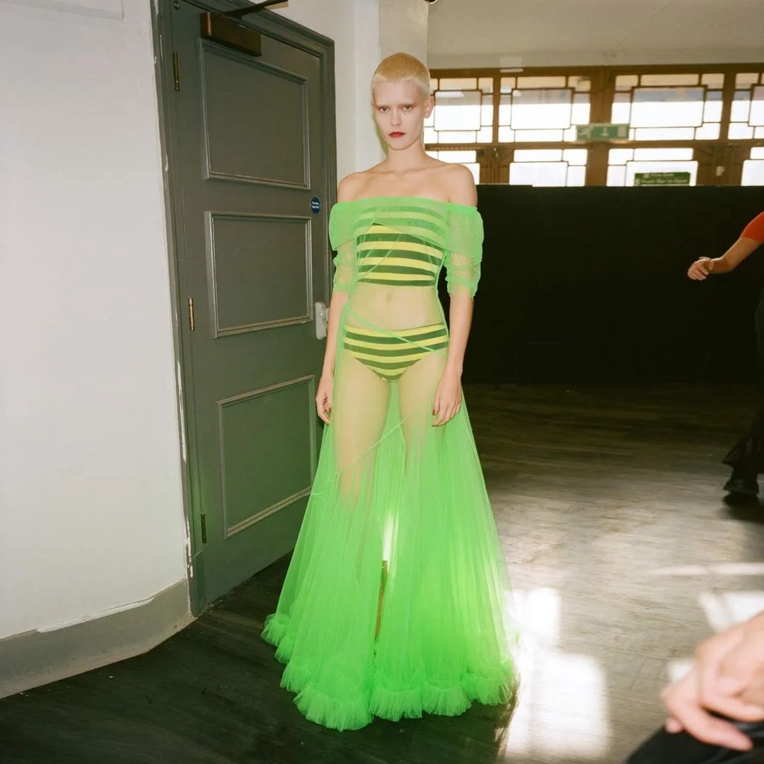 Fluorescent Green Sheer See Thru Women Dresses Floor Length Long Celebrity Party Dress Off The Shoulder Summer Tulle  Dresses