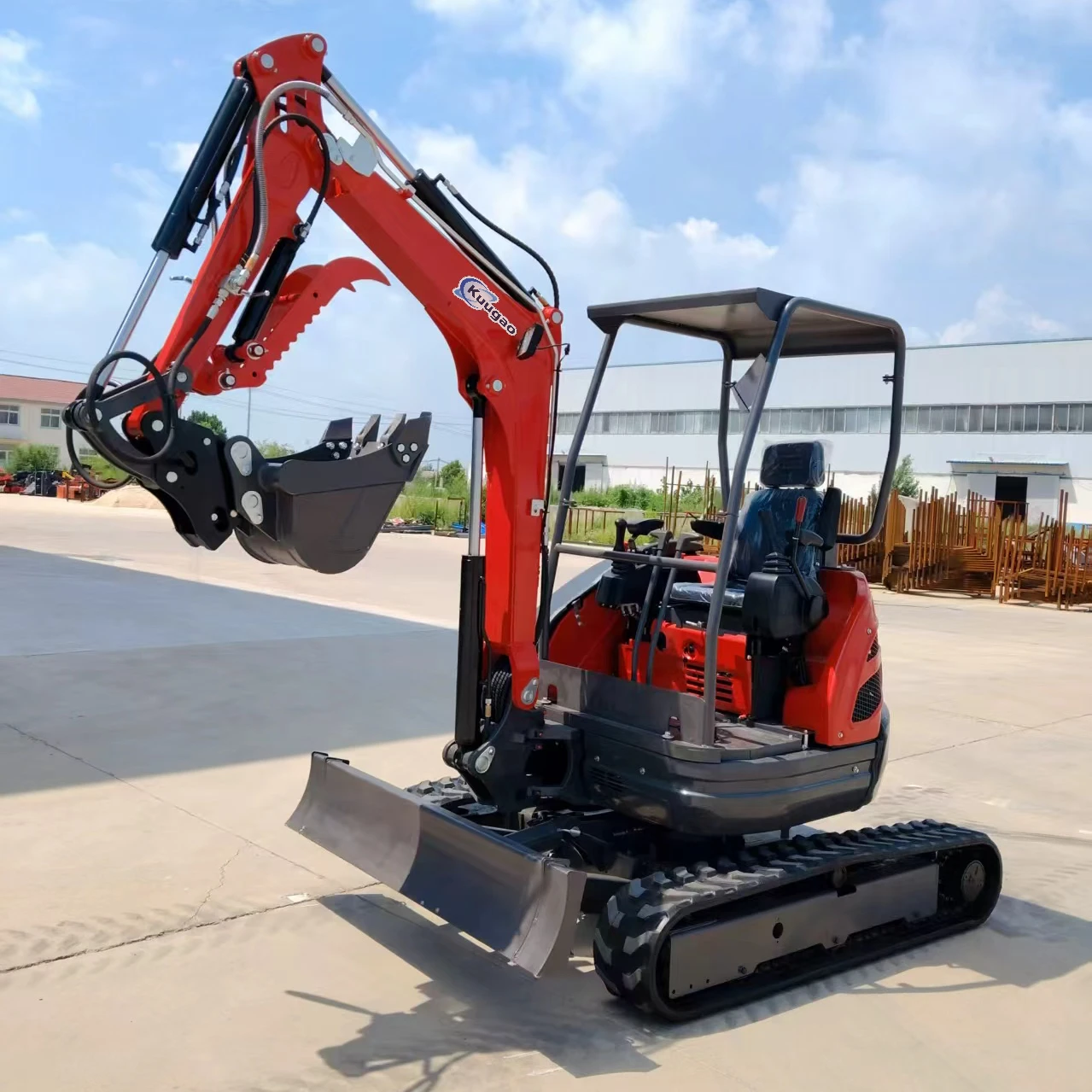 Mini Excavator 2 Ton 2.5 Ton Free Shipping CE Mini Bagger Mini Digger Kubota Engine Customized Crawler Farm Excavators Garden
