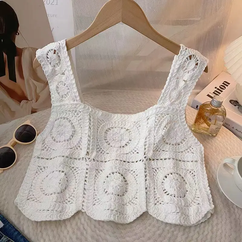 Sleeveless Crochet Top Sheer Embroidery Lace Open-knit Crop Tank Tops for Women Spring Summer Boho Vacation Outfit