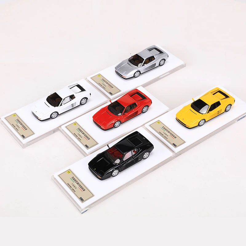 DMH 1:64 Testarossa Resin Model Car Limited Edition 199