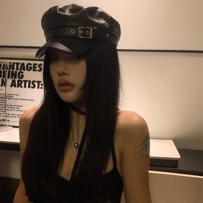 قبعات نسائية عصرية باللون الأسود من جلد البولي يوريثان قبعات مسطحة لموزع الصحف قبعات كلاسيكية واقية من الشمس إنجلترا مسطحة Y2k Gils قبعات بيريه على الطراز الشرير #3