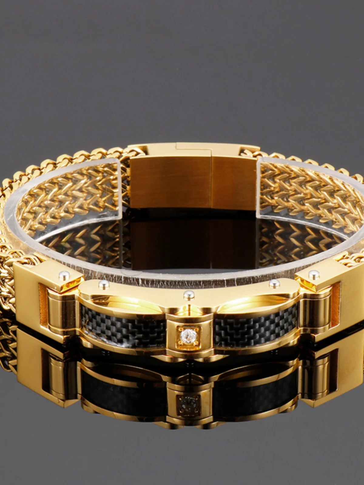 

Faionable Titanium Steel Bracelet for Men Punk Ro Personali Curved Bae Motorcycle Sle Retro Creative Jewelry Accory