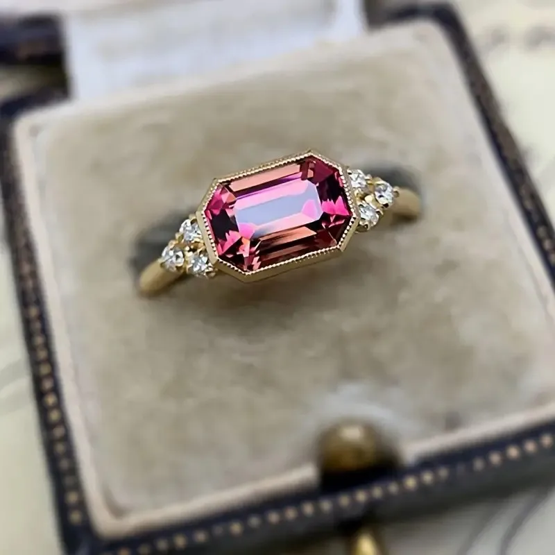 Huitan Red Cubic Zirconia Women Rings Temperament Wedding Party Anniversary Lady\'s Finger Accessories Gift New Trendy Jewelry
