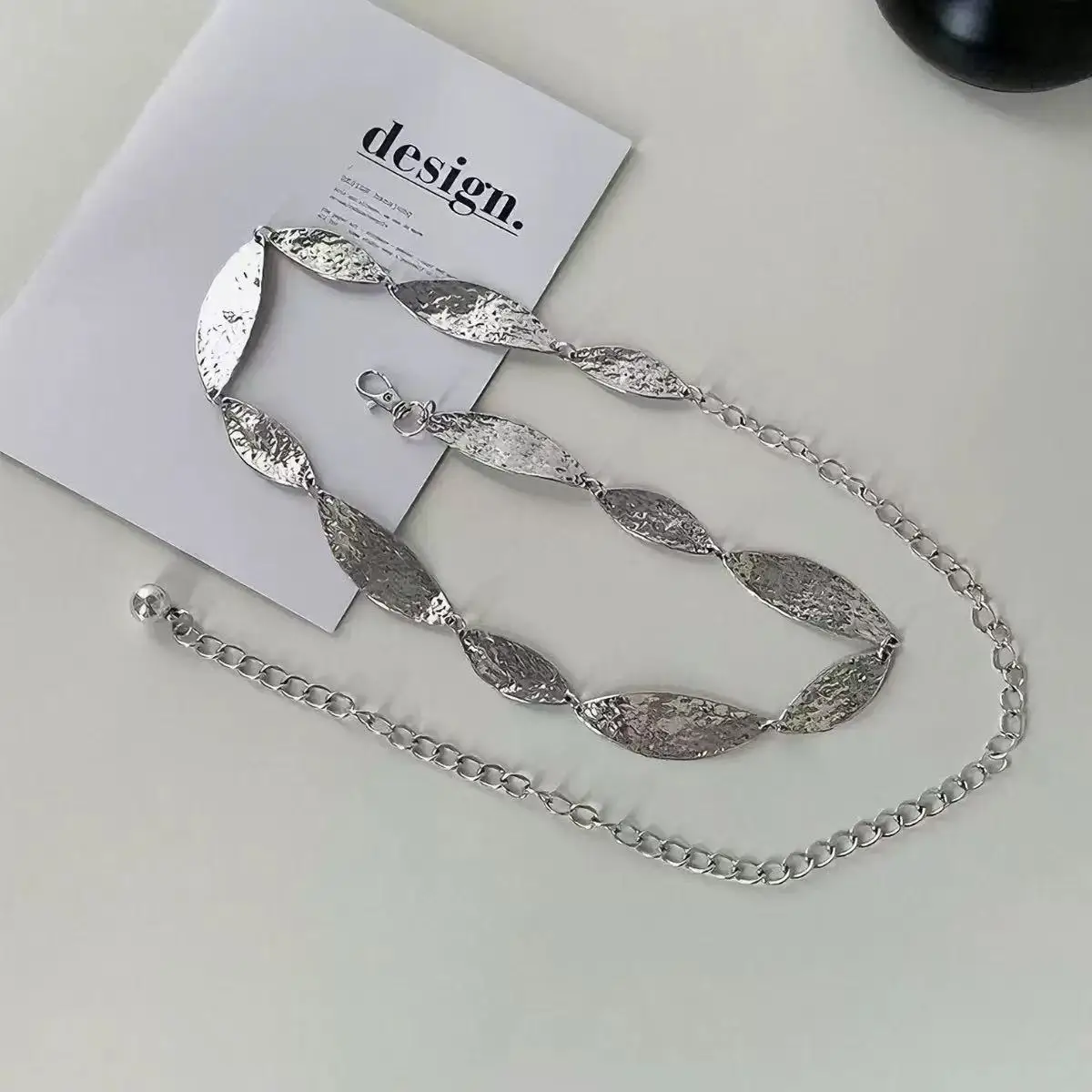 New Trendy Irregular Metal Leaves Waist Chain for Women Vintage Style Gold Color Dress Jeans Skirt Belly Chain Body Jewelry Gift - view 5