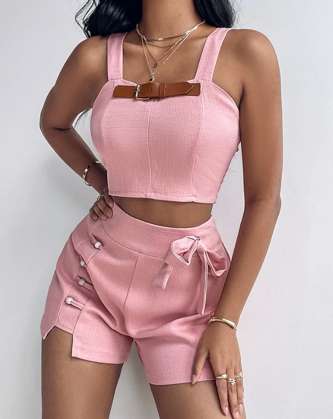 

Women's Sexy and Elegant 2-piece Set 2024 Summer Casual New Button Camo Top Pearl Nail Bow Design Shorts Set