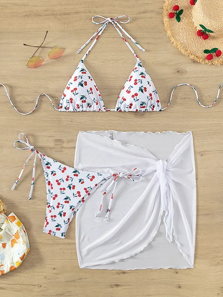 Bikini con tiras y cuello Halter para mujer, traje de baño Sexy con estampado de cereza, traje de baño para mujer, conjunto de Bikini de dos piezas con lazo lateral, bañador