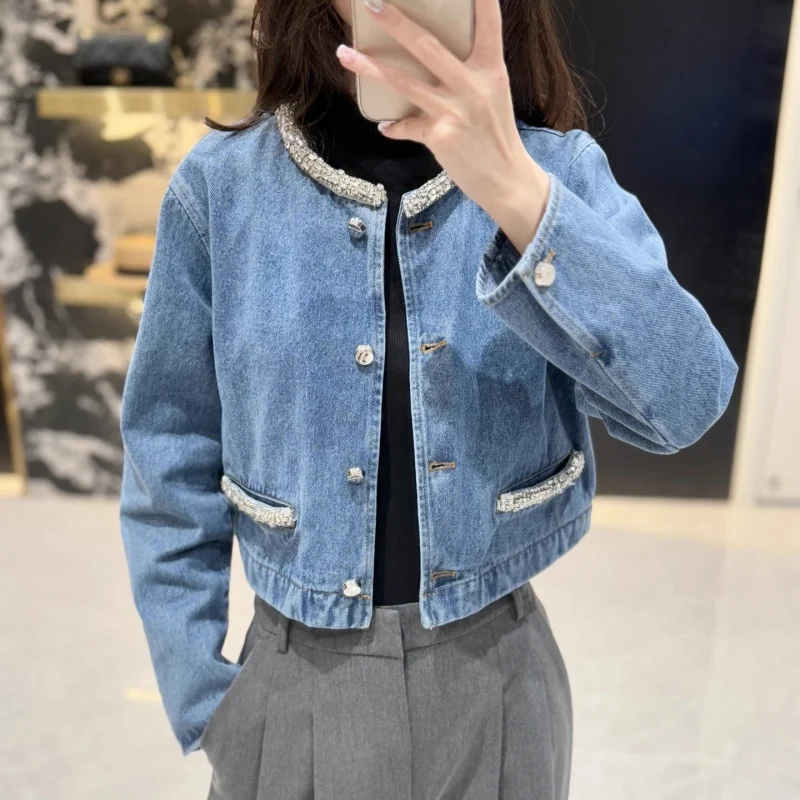 

Autumn new women's round neck diamond studded retro simple single breasted denim jacketHigh-quality fashionable commuting jacket