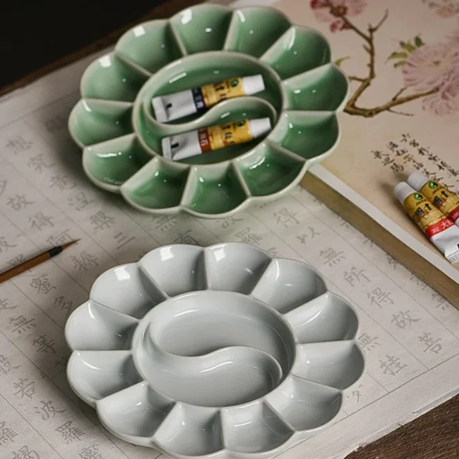 Handmade Celadon Palette Plum Blossom-shaped Watercolor Paint Tray Jingdezhen Ru Kiln High-quality Ceramic Plate and Pen Holder